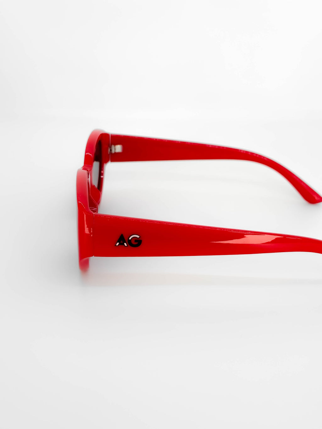 The Marlowe Shades image 1