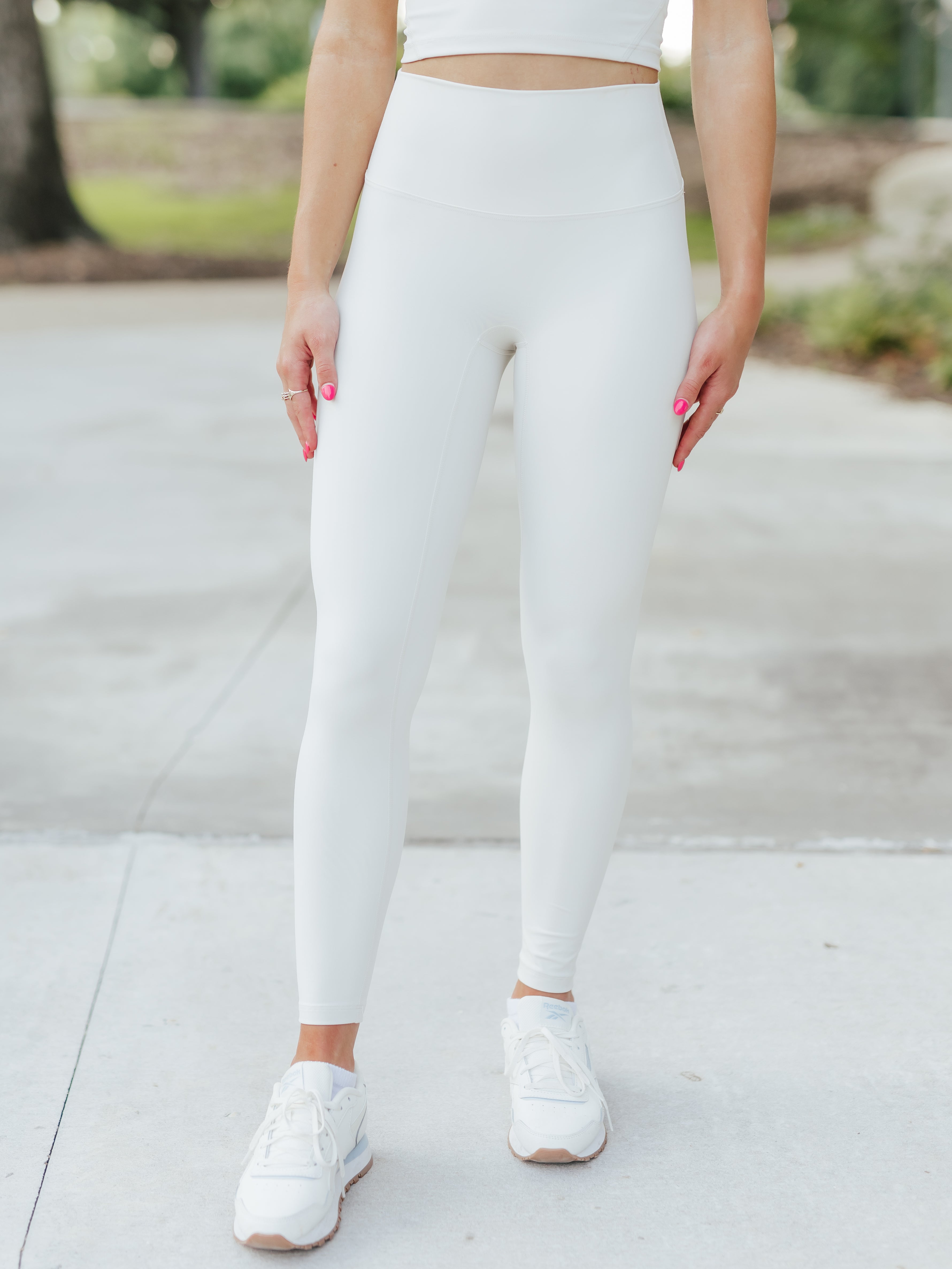 AG High-Rise 28" Active Leggings | Cream image 2