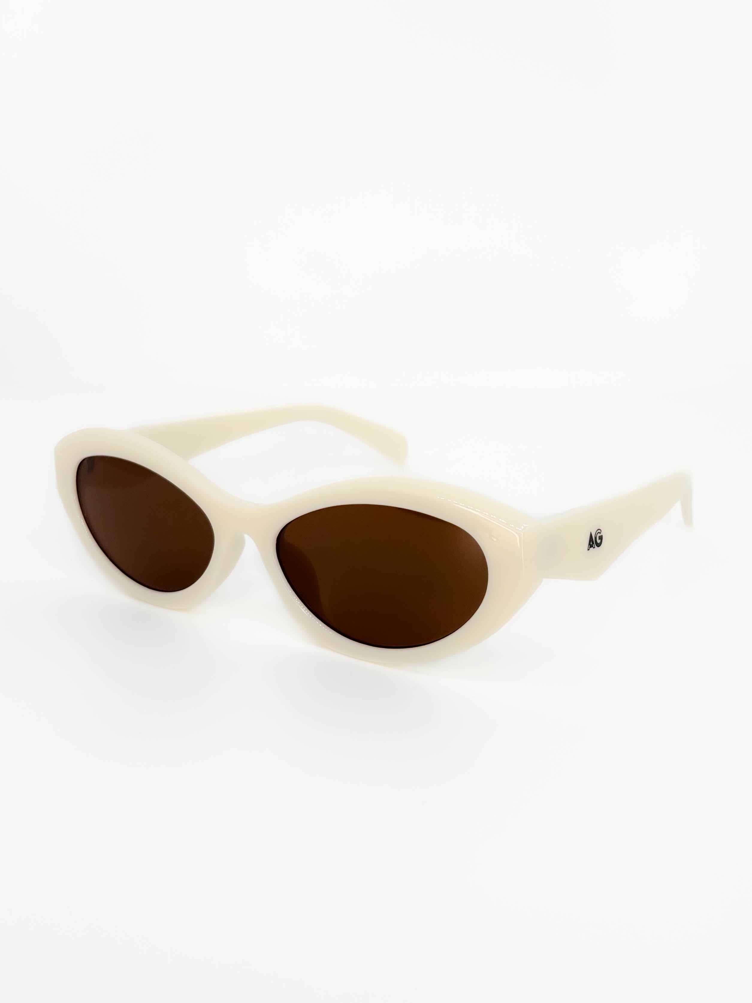 The Monroe Shades | Ivory image 0