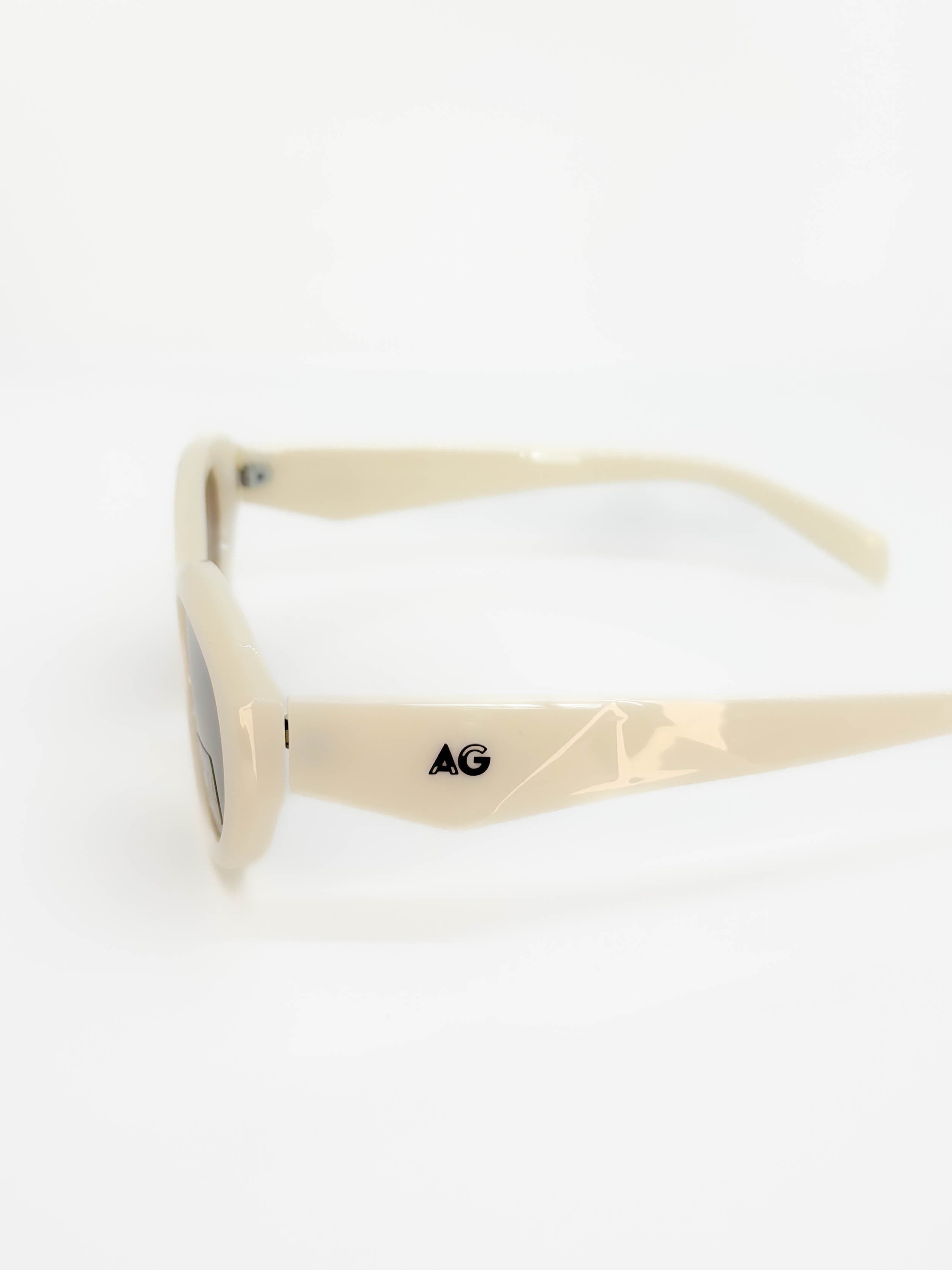 The Monroe Shades | Ivory image 1